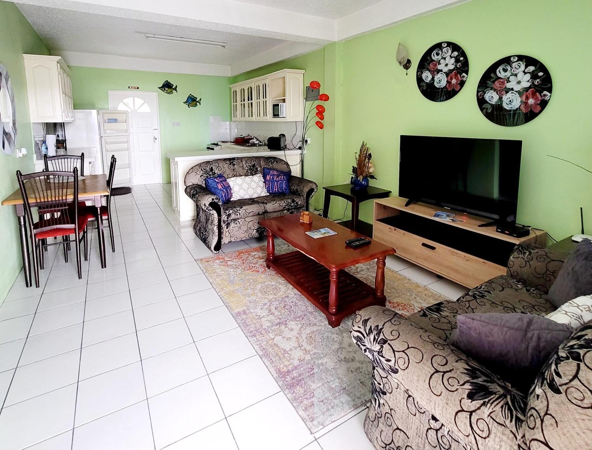 Silver View Apartments St. George's Zewnętrze zdjęcie